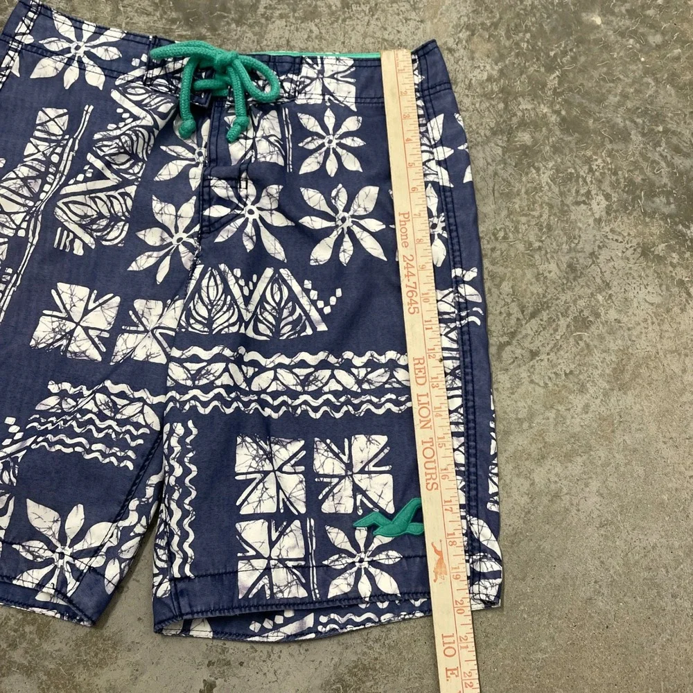 Hollister board shorts